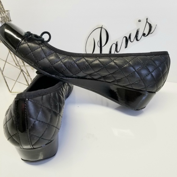Vaneli Melore Black Quilted Leather Wedge - Picture 5 of 8
